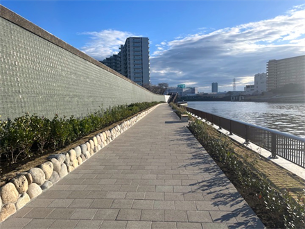 隅田川(新神谷橋上流)左岸修景設計及び(新田一丁目北地区)被覆修景設計補足設計